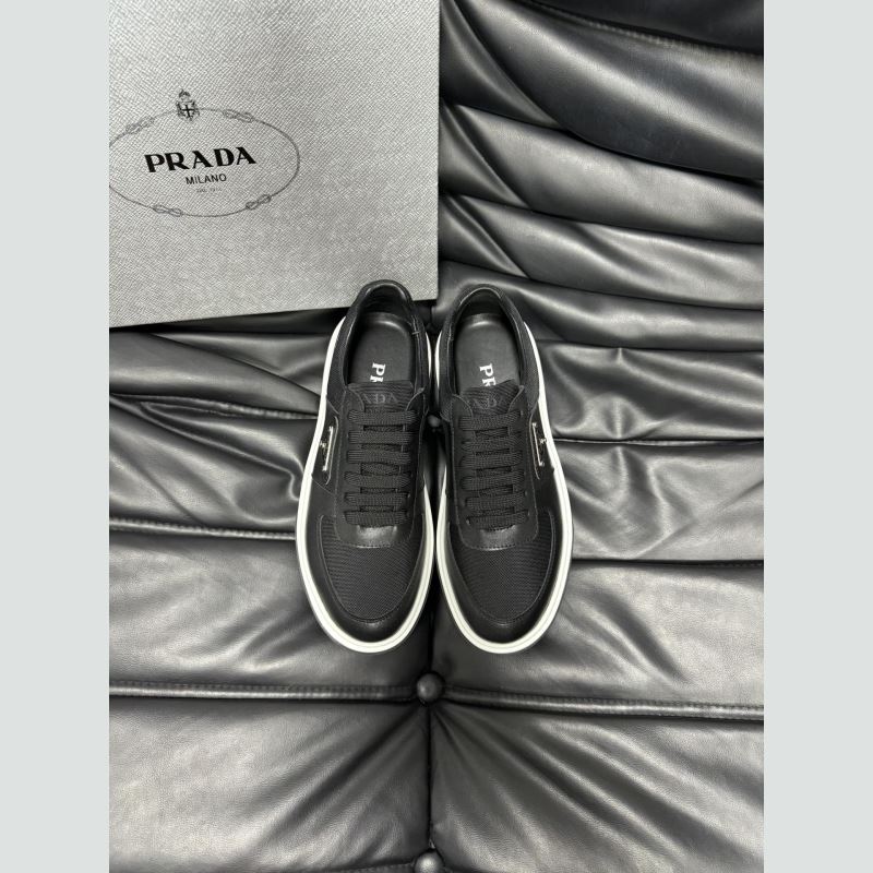 Pra*a sneakers